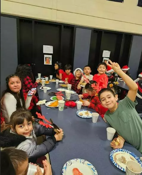 Students enjoyed hot chocolate and treats with their families. 